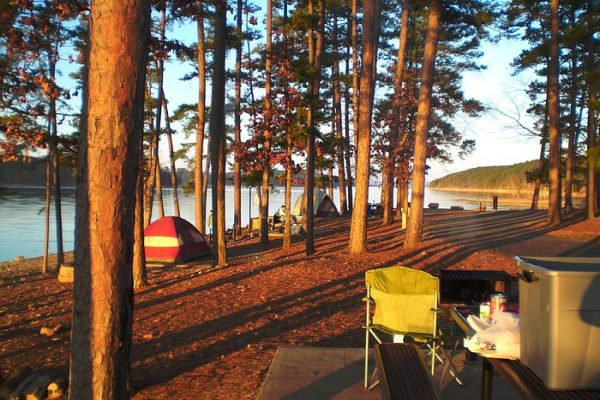 Lake Ouachita State Park (Lake Ouachita Campgrounds) - Camping în Arkansas