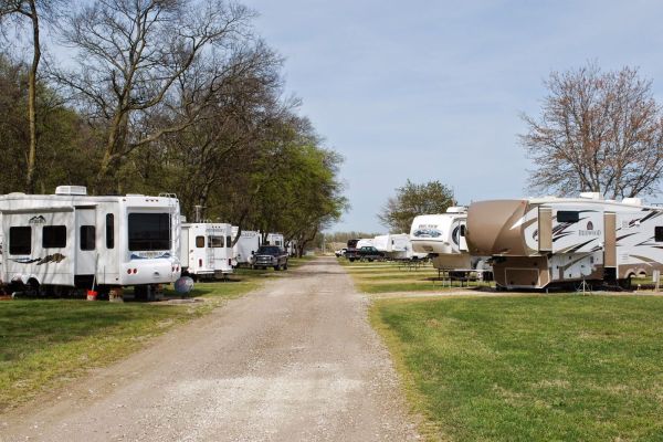 Tom Sawyer's RV Park (West Memphis) - Camping în Arkansas