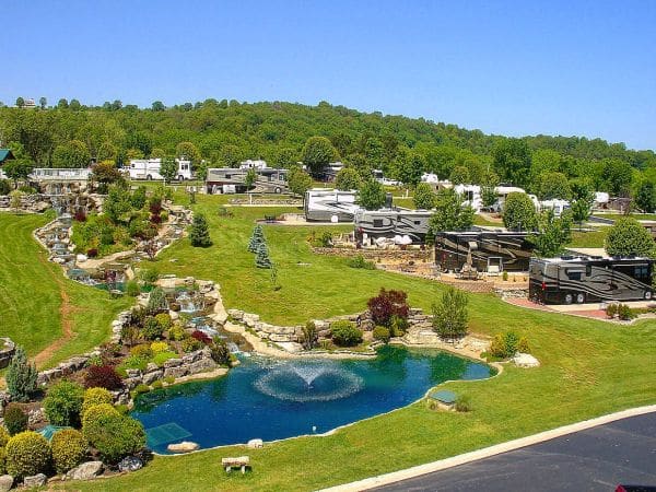 Ozarks RV Resort (Oak Grove)-Camping în Arkansas