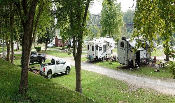White River Camping și RV Park (Flippin) - Arkansas Camping