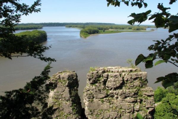 Parcul de stat Mississippi Palisades - Savannah Camping în Illinois