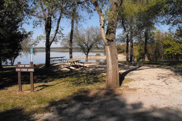 Camping în Parcul de Stat Pomona