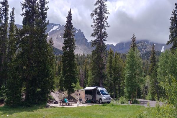 Parcul Național Great Basin - Camping Wheeler Peak din Nevada