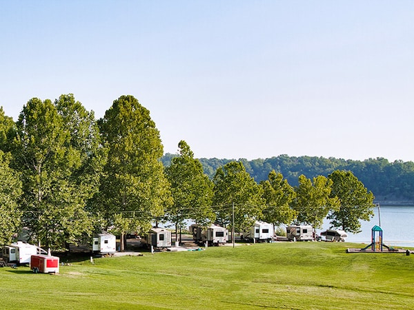 Stațiunea de stat Green River Lake, Campbellsville