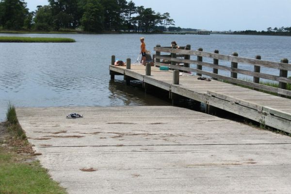 Pădurea Națională Croatan - Zona de agrement Cedar Point din Carolina de Nord