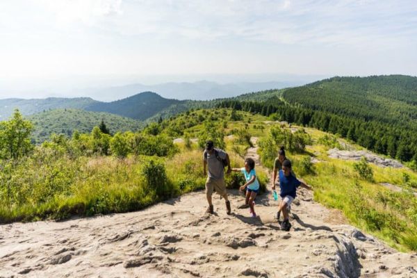 Pădurea Națională Pisgah - Camping Black Balsam Knob din Carolina de Nord