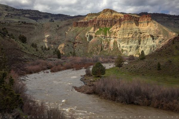 Monumentul național John Day Fossil Beds - Cathedral Rock Campground din Oregon