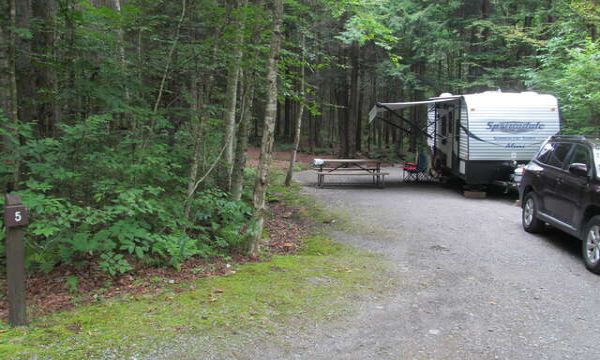 Parcul de stat Molly Stark - Camping Wilmington în Vermont