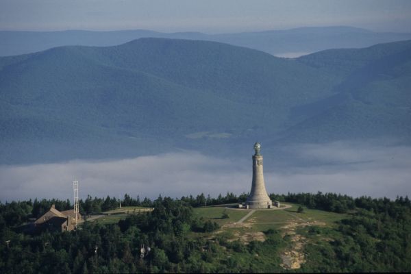 Rezervația de stat Mount Greylock - Adams Camping în Massachusetts